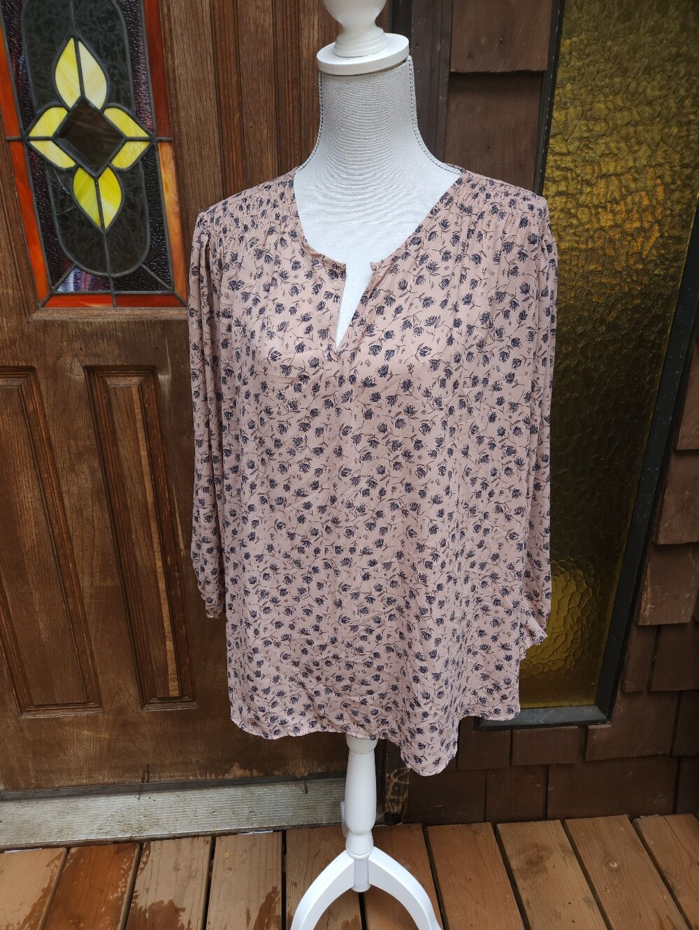 Size 3x-Women's Blush Pink Floral Split-Neck Top